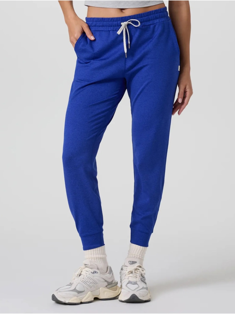 Vuori Women’s Performance Jogger in Copenhagen Blue
